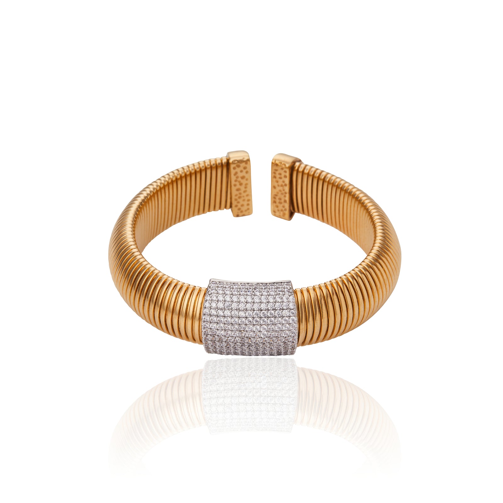 Bracelete com Cristais no centro Coliseu Ouro