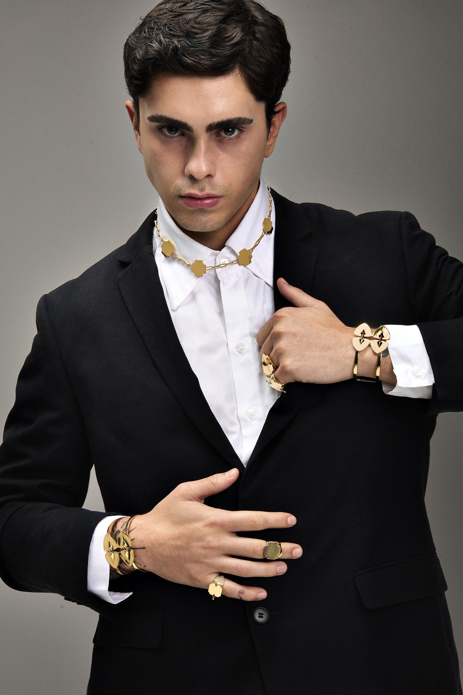 COLAR HEDONE Ouro