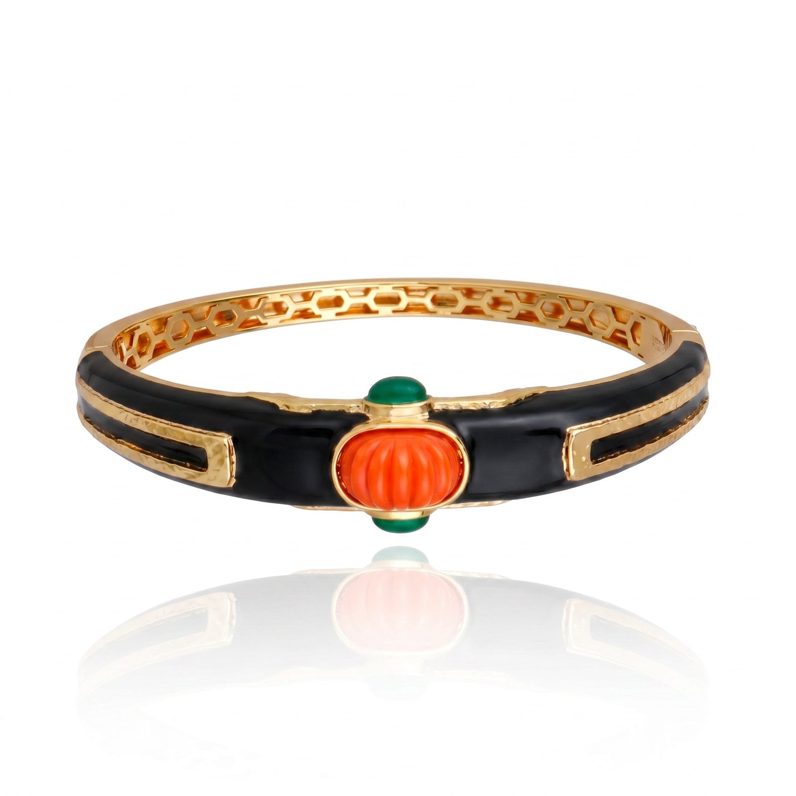 BRACELETE AGUAS CALIENTES PRETO Ouro