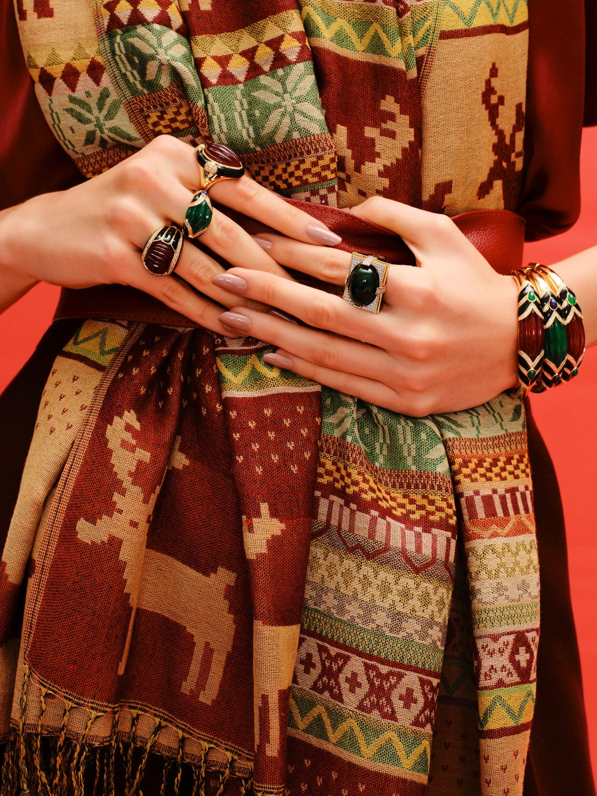 ANEL IMPERATRIZ BURGUNDY Ouro